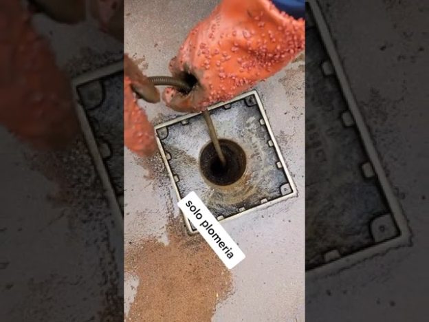 Mantenimiento periódico de sifones domésticos